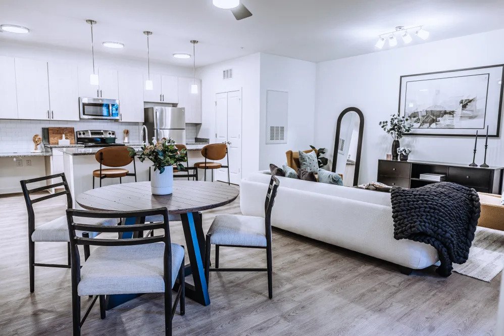 Spacious 1 Bed/ 1 Bath Apartment in Downtown Charlotte